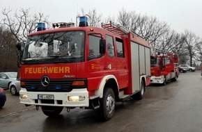 Feuerwehr Heiligenhaus: FW-ME: Tragehilfe und doppelte Brandmeldung (Meldung 2/2016)