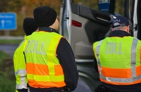 Hauptzollamt Duisburg: HZA-DU: Schwerpunktprüfung im Speditions-, Transport- und Logistikgewerbe in Duisburg und auf der Autobahn A3 - In 38 Fällen sind weitere Prüfungen erforderlich