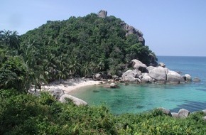 Schwarzer Reise- und Verkehrsbüro GmbH: Thailändischer Strand "Jansom Bay" wurde zum besten Strand 2013 gewählt