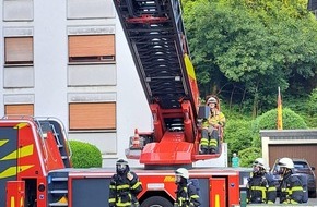Feuerwehr Plettenberg: FW-PL: Ortsteil Stadtmitte - Brand in K&uuml;che