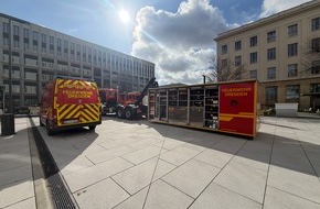 Feuerwehr Dresden: FW Dresden: ABC-Einsatz an der Hochschule f&uuml;r Technik und Wirtschaft