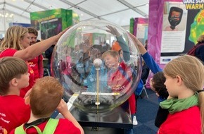 Leibniz Universität Hannover: PI Nr. 080/2024 Fast 35.000 Menschen bei Physik-Festival in Hannover