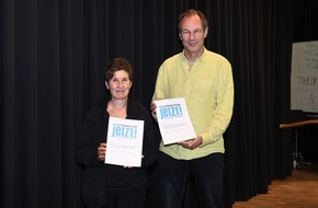 Universität Koblenz: Landauer Poetik-Dozentur an Theaterduo Hans-Werner Kroesinger und Regine Dura für ihr politisches Dokumentartheater