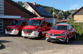 Feuerwehr Beverungen: FW Beverungen: Feuerwehr Beverungen stellt neue Einsatzfahrzeuge und moderne Logistikkomponenten offiziell in Dienst / Eine Investition in die Sicherheit der Beverunger Bev&ouml;lkerung