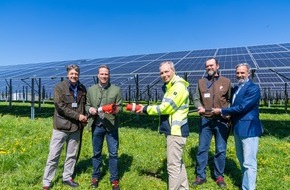 Nestl&eacute; Deutschland AG: Energiewende bei Nestl&eacute; in Biessenhofen: mit neu er&ouml;ffneter Agri-Photovoltaic-Anlage auf der Kuhweide und W&auml;rmepumpen in die Zukunft