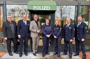 Kreispolizeibehörde Wesel: POL-WES: Wesel - Zwei neue Bezirksdienstbeamtinnen für Wesel