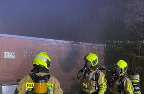 Feuerwehr Stolberg: FW-Stolberg: Turbulenter Jahreswechsel - Feuerwehr stark gefordert