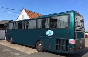 Zollfahndungsamt Hannover: ZOLL-H: Zigaretten: Schmuggelbus im Linienverkehr