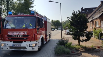 Feuerwehr Recklinghausen: FW-RE: Gasleitung angebaggert - Erdgasaustritt