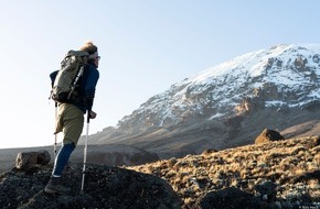 Moving Adventures Medien GmbH: Tom Belz: Mit einem Bein und Krücken auf den Kilimandscharo - E.O.F.T.18_19