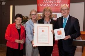 Mestemacher GmbH: Kostenfreies Bildmaterial zur Preisverleihung Mestemacher KITA-Preis 2012/2013 in Mönchengladbach (BILD)