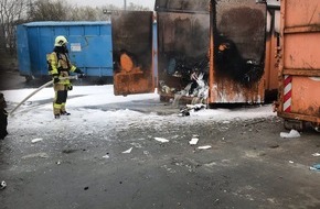 Feuerwehr Bottrop: FW-BOT: Feuer auf dem Recyclinghof Kirchhellen