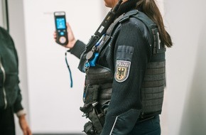 Bundespolizeidirektion Sankt Augustin: BPOL NRW: Bundespolizei stoppt alkoholisierte Person ohne Fahrerlaubnis in Herzogenrath