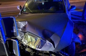 Polizeidirektion Neustadt/Weinstraße: POL-PDNW: Unfall mit zwei Leichtverletzten und hohem Sachschaden