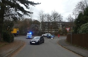 Kreispolizeibehörde Oberbergischer Kreis: POL-GM: Zusammenstoß fordert zwei Verletzte