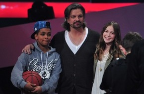 SAT.1: Team Henning: Danyiom (14) und Hanna (14) sind die ersten Finalisten bei "The Voice Kids" 2014 (FOTO)