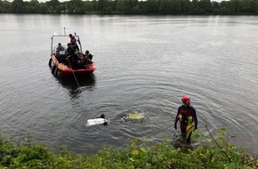 Feuerwehr Herdecke: FW-EN: Besondere PKW-Bergung aus dem Hengsteysee