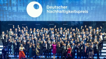 Stiftung Deutscher Nachhaltigkeitspreis: Taktgeber des Wandels: 17. Deutscher Nachhaltigkeitspreis für Unternehmen in Düsseldorf verliehen.