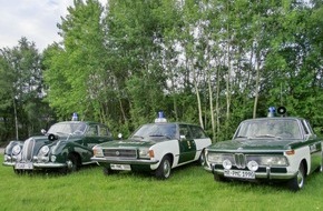 Polizeipräsidium Mittelhessen - Pressestelle Marburg-Biedenkopf: POL-MR: Jede Menge Besonderheiten zum Internationalen Museumstag im Polizeioldtimer Museum am 19. Mai
Neuzugang "Weiße Mäuse" | Aktionstag "Mai-Käfer" | prominenter Besuch | ...