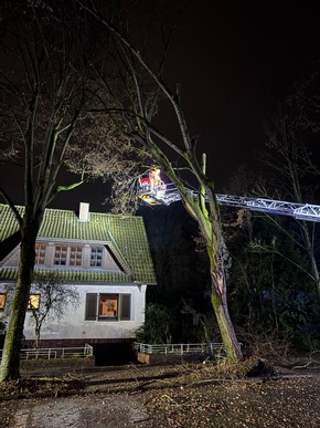 FW Datteln: Einsatzreicher Abend für die Feuerwehr Datteln