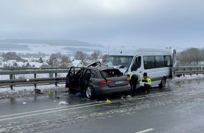 Kreispolizeibehörde Höxter: POL-HX: Tödlicher Unfall auf der B64 bei Brakel-Hembsen