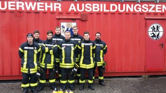 Feuerwehr Kirchhundem : FW-OE: Sechs neue Atemschutzgeräteträger im Gemeindegebiet