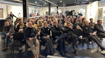 TRENDFILTER® - Designzukunft für Möbel & Materialien: Pressemitteilung: 2. FURNITURE TALK – Der schmale Grat des Erfolgs
