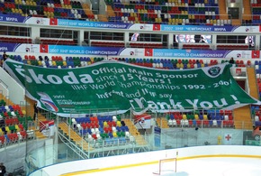 ŠKODA AUTO: Umfassendes Engagement für den Eishockeysport seit 1992