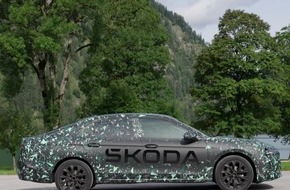 Die vierte Generation des Škoda Superb umfasst auch wieder eine Limousine