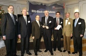BDU Bundesverband Deutscher Unternehmensberatungen: "Eine kurze Geschichte der ökonomischen Unvernunft" von Bernd Ziesemer als "BDU-Buch des Jahres 2007" ausgezeichnet