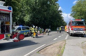 Feuerwehr Dinslaken: FW Dinslaken: Verkehrsunfall mit umgestürztem PKW