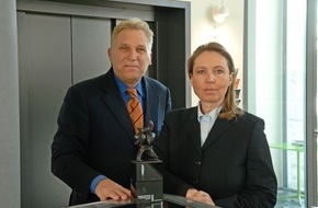 Award Corporate Communications: Award Corporate Communications: Kommunikatoren des Monats