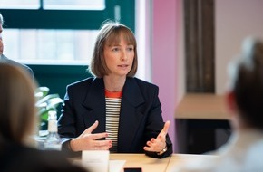 Hamburg Kreativ Gesellschaft mbH / nextMedia.Hamburg: Predictions 2026: nextMedia.Hamburg ver&ouml;ffentlicht Trendradar f&uuml;r die Medien- und Digitalbranche