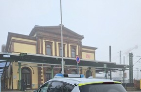 Polizei Düren: POL-DN: Gemeinsamer Schwerpunkteinsatz am Bahnhof Düren erfolgreich durchgeführt