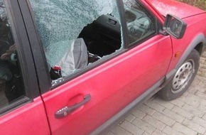 Polizeiinspektion Nienburg / Schaumburg: POL-NI: Wieder PKW-Aufbrüche - Polizei warnt "Räumen Sie Ihr Auto aus, bevor es andere tun!"