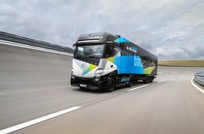 Dachser SE: Mercedes-Benz Trucks und Dachser unterzeichnen Absichtserklärung: Auftrag über 50 eActros LongHaul