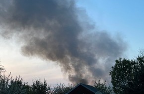 Feuerwehr Dresden: FW Dresden: Großbrand in einem Wäschereibetrieb