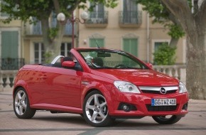 Opel Automobile GmbH: Ab sofort bestellbar: Tigra TwinTop schon für 16.695 Euro / Sportliches Cabrio-Coupé auch mit erstklassiger Restwert-Prognose