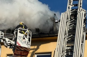 Feuerwehr Bochum: FW-BO: Brand im Dachgeschoss des Kolpinghauses in der Bochumer Innenstadt