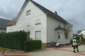 Freiwillige Feuerwehr Lage: FW Lage: Wohnungsbrand in einem Mehrfamilienhaus - 11.07.2016 - 09:32 Uhr