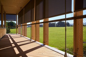 Communiqué de Presse Griesser: Une solution d’ombrage esthétique et durable pour le nouvel édifice en bois de Blumer Lehmann