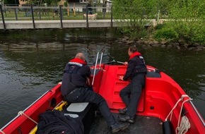 Feuerwehr Herdecke: FW-EN: Feuerwehr rettet drei hilflose Entenküken auf dem Harkortsee