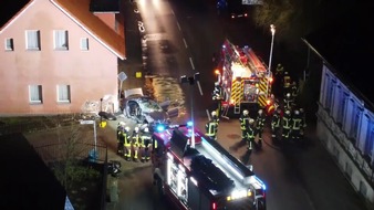 Polizeiinspektion Stade: POL-STD: 24-jähriger Beifahrer nach Unfall in Buxtehuder Innenstadt tödlich und drei weitere Insassen schwer verletzt