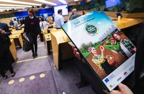 Des millions de consommateurs "découvrent" la culture durable des fruits et légumes en Europe