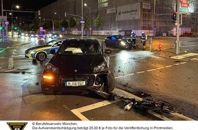 Feuerwehr München: FW-M: Porsche vs Tesla (Freiham)