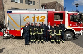 Feuerwehr Dinslaken: FW Dinslaken: Feuerwehr Dinslaken strukturiert Ausbildung neu - Start der Lehrfeuerwache
