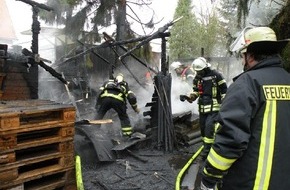 Polizeiinspektion Nienburg / Schaumburg: POL-NI: Gartenhütte brennt vollständig nieder