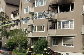 Feuerwehr München: FW-M: Erheblicher Schaden bei Zimmerbrand (Sendling)