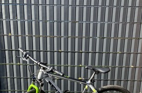 Polizei Warendorf: POL-WAF: Beelen. Dieb tauschte Fahrrad - Besitzer gesucht