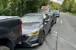 Kreispolizeibeh&ouml;rde Oberbergischer Kreis: POL-GM: Drei beteiligte Autos bei Auffahrunfall
